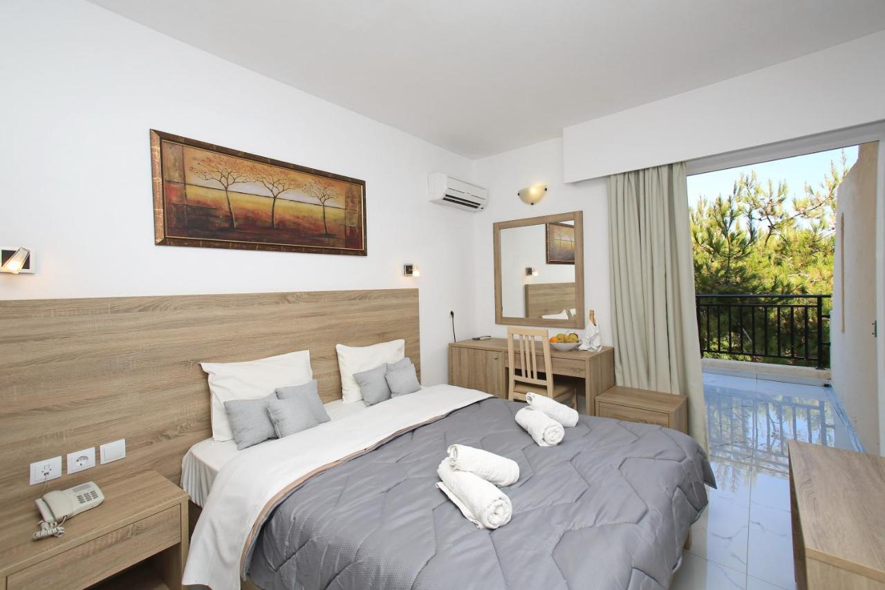 Ocean Heights View Hotel Аниссарас Экстерьер фото