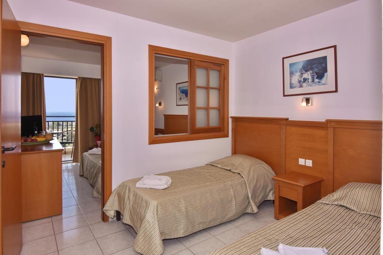 Ocean Heights View Hotel Аниссарас Экстерьер фото