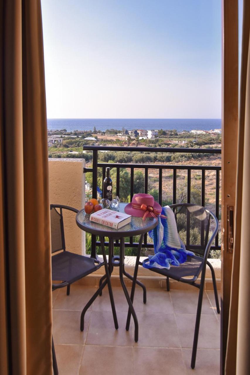 Ocean Heights View Hotel Аниссарас Экстерьер фото