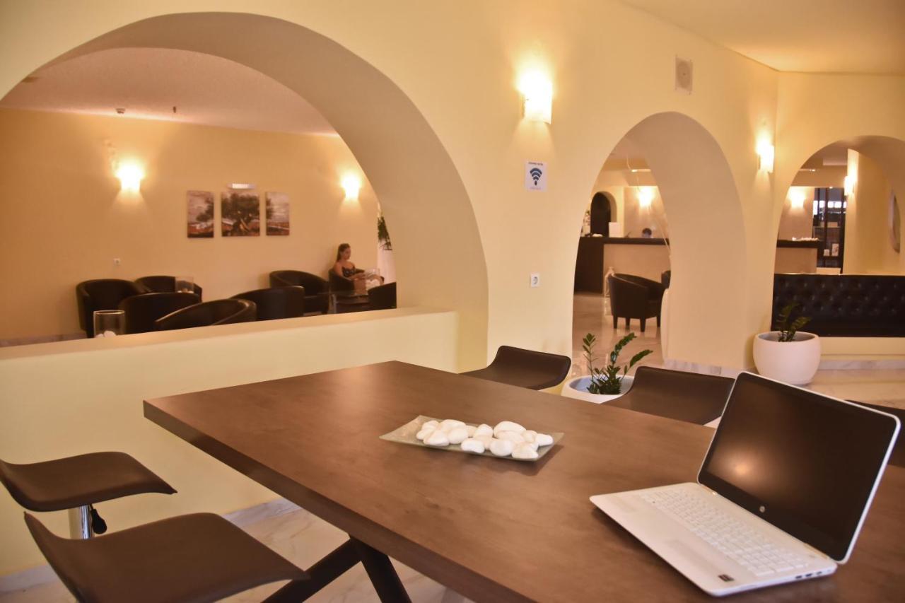Ocean Heights View Hotel Аниссарас Экстерьер фото
